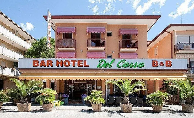 Hotel Del Corso Бибионе